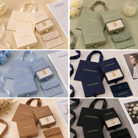 Boîte à tiroir coulissant en carton rigide de luxe avec logo personnalisé pour l'emballage de bijoux, boucles d'oreilles, colliers, bracelets
