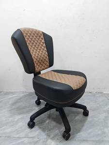 Silla de Bar de Piel Negra de Lujo con Logotipo Personalizado, Moderna, con Ruedas Ajustables, para Hogar, Bar, Comedor, Dormitorio, Sala de Estar, Gimnasio - Product Image 4