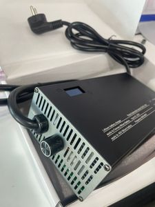เครื่องชาร์จแบตเตอรี่ LED Displayer 12v 24v 36v 48v 60v 72v 45A 40A 30A 25A 20A 15A มาตรฐาน CE ROHS - Product Image 1