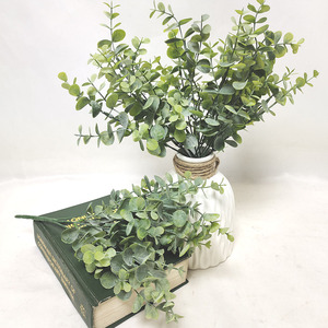 Fabrication de Faux <span class=keywords><strong>Eucalyptus</strong></span> en plastique, plantes vertes décoratives, Branches d'<span class=keywords><strong>eucalyptus</strong></span> artificielles - Product Image 6