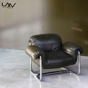 Poltrona italiana moderna <span class=keywords><strong>e</strong></span> minimalista in <span class=keywords><strong>nero</strong></span> <span class=keywords><strong>divano</strong></span> da soggiorno Hotel nordico con struttura in metallo pelle Villa poltrona per il tempo libero - Product Image 5