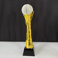 Trophée de cristal personnalisé en gros avec logo en résine dorée pour événements sportifs (football, volleyball, cricket, basketball) MH-MJ0728