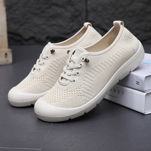 Baskets tendance Baskets <span class=keywords><strong>en</strong></span> maille tricotées souples et personnalisées décontractées pour femmes Chaussures de <span class=keywords><strong>tennis</strong></span> blanches - Product Image 1