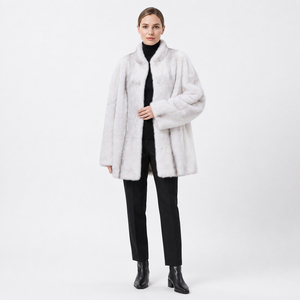 Exclusivo Abrigo de Visón Genuino Silver Cross para Mujer, Corte Regular, Botón Único, Invierno, Liso, Teñido, Casual, Cortavientos - Product Image 4