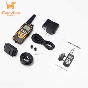 880 Wasserdichtes Wiederaufladbares Elektrisches Elektronisches Schock-Vibrations-Sprach-Hundetrainingshalsband mit Fernbedienung - Product Image 3