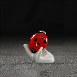 Ocarina de Porcelana Colorida con Diseño de Mariquita, 6 Orificios, Pequeño Instrumento Musical para Práctica de Estudiantes y Recuerdo - Product Image 1