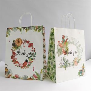 KUAIMA 22*11*27cm Vente en gros de petits sacs en papier écologiques de haute qualité et luxueux avec votre propre logo pour les sacs cadeaux - Product Image 3