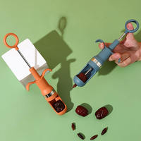 Fruit Pitter Apparaat Corer Peren Kersen Rode Dadel Kernverwijdering Jujube Corers Cherry Pit Remover Tool voor Thuis Keuken Gadget