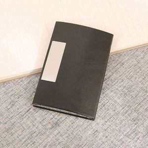 Set de Regalo de Cuaderno A5 de Cuero PU, Libreta de Negocios Personalizada con Memoria USB y Llavero - Regalos Corporativos Premium con Impresión Digital - Product Image 4