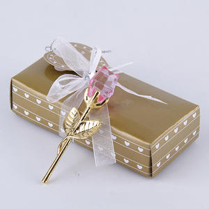 Cadeau créatif de style européen Pièce d'artisanat de fleur de rose en cristal Article de présentation de fleurs artificielles - Product Image 1