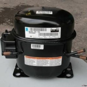 คอมเพรสเซอร์ทำความเย็นไท่คัง รุ่น CAE4456Y CAE4448Y CAE4440Y CAE4459Y สำหรับตู้เย็นและตู้แช่แข็ง - Product Image 1