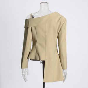 Blazer Elegante e Traspirante da Donna, Monopetto con Inserti in Pizzo Asimmetrico, Spalle Scoperte, Maniche Lunghe, Stile Casual - Product Image 5