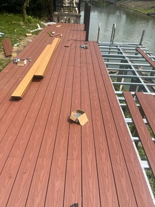Plancher composite WPC co-extrudé <span class=keywords><strong>pour</strong></span> <span class=keywords><strong>terrasse</strong></span> extérieure, revêtement de <span class=keywords><strong>sol</strong></span> technique WPC, <span class=keywords><strong>terrasse</strong></span> composite extérieure étanche avec capuchon - Product Image 6