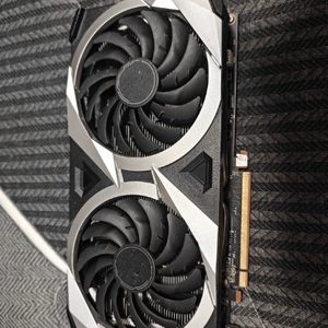 การ์ดจอ RX 6700 XT 12GB GDDR6 PCIe 4.0 Radeon สำหรับเล่นเกมบนเดสก์ท็อป รองรับความละเอียด 1080p 1440p - Product Image 1