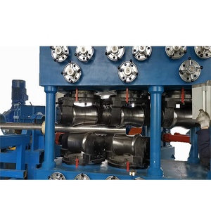 Máquina enderezadora <span class=keywords><strong>de</strong></span> varillas <span class=keywords><strong>de</strong></span> alambre, tubo <span class=keywords><strong>de</strong></span> barra <span class=keywords><strong>de</strong></span> metal, Rollo múltiple <span class=keywords><strong>de</strong></span> alta eficiencia, <span class=keywords><strong>precio</strong></span> bajo - Product Image 6