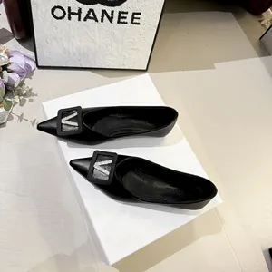 Black Leather Women Shoes Fashion Soft Career Shoe Embossed Pointed Toe V Women's Shoes Flats