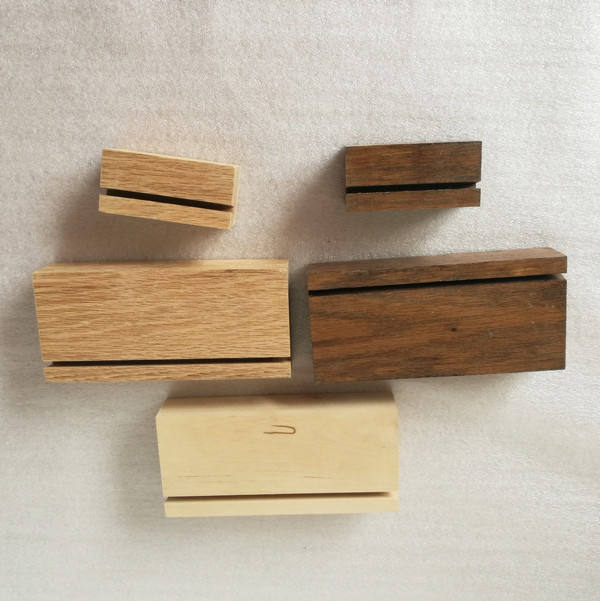 ธรรมชาติ, เคลือบเงาที่ชัดเจน, สีน้ำตาล