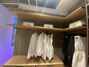 <span class=keywords><strong>Armoire</strong></span> de rangement italienne de luxe en marbre en forme de U Organisateurs suspendus modernes <span class=keywords><strong>pour</strong></span> chambre à coucher ou salle de sport - Product Image 6