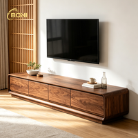 Meuble TV en noyer noir massif de 240 cm, console multimédia moderne minimaliste, support TV en bois aux coins arrondis, unité de rangement pour salon