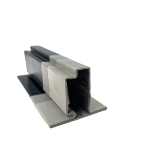 Profilo in Acciaio a Doppia Sigillatura a Forma di Z Utilizzato per Finestre in Acciaio e Porte Francesi con Design a Griglia - Product Image 1