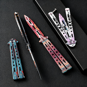 Couteau de formation <span class=keywords><strong>CSGO</strong></span> Butterfly en gros d'usine, imprimé en 3D, lame non affûtée, couteau de pratique pliable Balisong personnalisable - Product Image 3