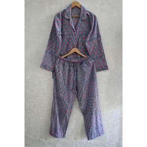 ชุดนอนผ้าฝ้ายพิมพ์ลายสำหรับผู้หญิง ชุดนอนนุ่มสบาย ระบายอากาศได้ดี ชุดลำลอง ชุดอยู่บ้าน ชุดนอนสองชิ้นทันสมัย - Product Image 3