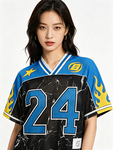 Ensemble deux pièces pour femme, style streetwear, avec motif numérique de baseball de haute qualité, comprenant un t-shirt à manches courtes et un short, collection 2026 - Product Image 4
