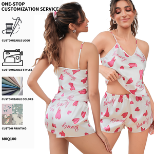 Conjunto de Pijama con Estampado de Corazones para Mujer, Estilo Dulce y Casual para el Verano, Ropa de Dormir para el Hogar con una Diadema para el Cabello - Product Image 1