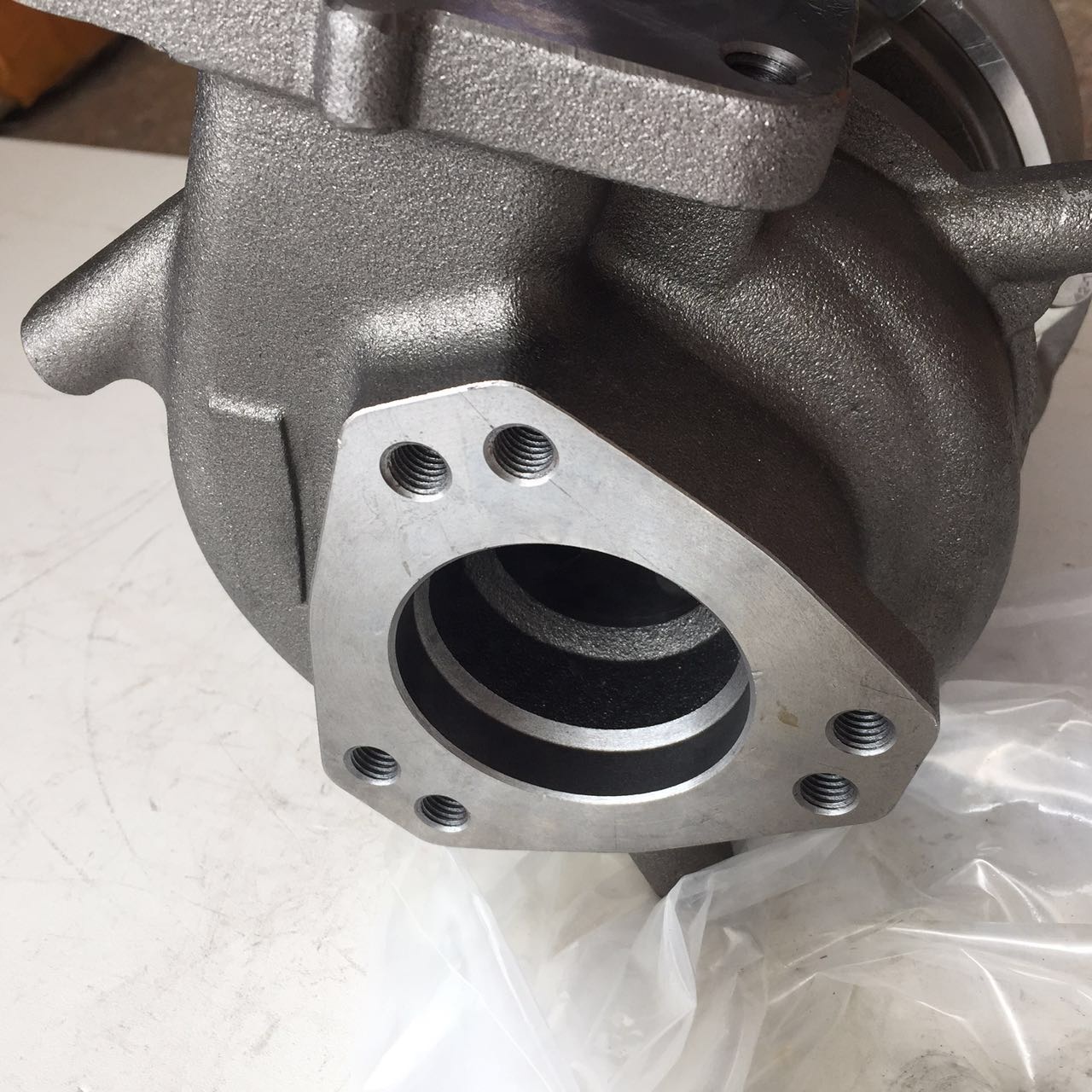 17201-E0746 Turbocharger for HINO DYNA N04C - High Performance