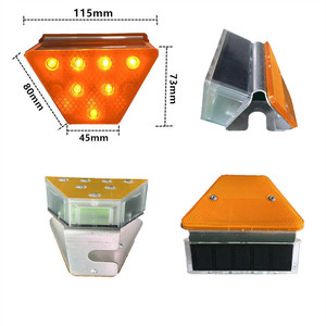 Năng lượng mặt trời LED phản xạ đường đánh dấu ánh sáng hình thang hộ Lan Tôn sóng delineator cho đường cao tốc rào cản Cảnh báo năng lượng mặt trời Road Studs - Product Image 1