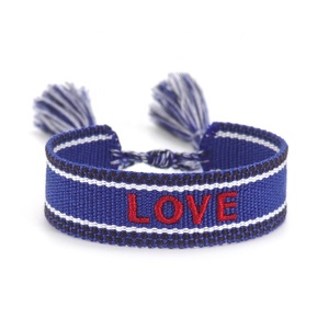 Braccialetti intrecciati con nappe con lettere c'est <span class=keywords><strong>la</strong></span> <span class=keywords><strong>vie</strong></span> Dream bracciale amicizia intrecciato fatto a mano regolabile - Product Image 2