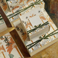 Boîte à bonbons en carton ondulé avec logo personnalisé, boîte carrée pour chocolats, boîte cadeau alimentaire, fermeture magnétique avec estampage à chaud pour le Ramadan