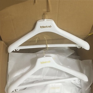 Custom di <span class=keywords><strong>lusso</strong></span> nero Beige bianco di plastica floccante appendiabiti floccato appendiabiti felpe gonna velluto <span class=keywords><strong>grucce</strong></span> con logo - Product Image 2