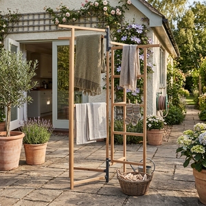 Jerome Flatpack <b>hangers</b> combine sleek design and robust functionality, to efficiently organize your clothes in any space. - Product Image 4