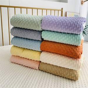 Couverture de bébé en velours en relief, couleurs unies, 100% polyester, super doux, bonnet en velours, textile de maison, minky - Product Image 2