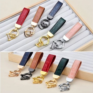 Wholesale Custom Durable Eco-Friendly Leather PU Leather Carabiner <b>Keychain</b> for Women Bags Cars Promotional Keyring - Product Image 4