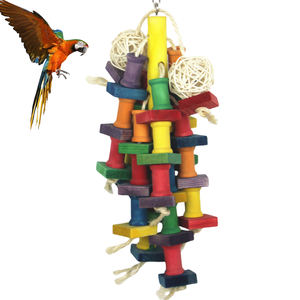 Commercio all'ingrosso pappagallo uccello giocattoli in piedi corda di cotone giocattolo colorato trespoli da masticare per gabbia per uccelli corda di cotone accessori per uccelli - Product Image 1