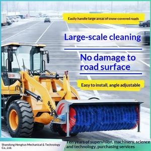 Máquina Quitanieves y Quitaescarchas Montada en Vehículo con Cepillo Rodante para Eliminación de Nieve y Escarcha, para Uso Municipal - Product Image 1