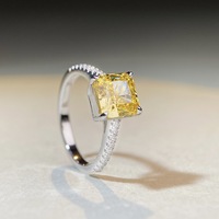 Cincin Perhiasan Mewah Fashion Ringan Elegan Wanita S925 Perak Sterling Berlapis Emas Berlian Kuning Zirkonia