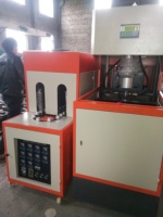 Fabricant professionnel de machines de soufflage par étirage, machine de soufflage automatique en plastique