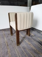 Chaise de salle à manger en velours de style mid-century, idéale pour la maison, les appartements, les hôtels, les écoles et les centres commerciaux