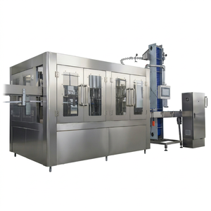 Machine de remplissage automatique de bouteilles en plastique à haute précision contrôlée par PLC pour la production de jus, d'eau et de boissons - Product Image 1