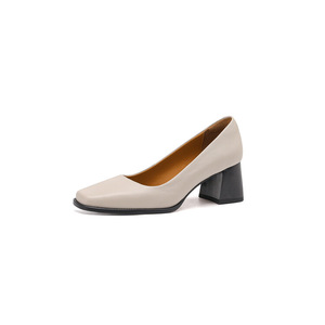 OEM ODM in morbida pelle per ufficio <span class=keywords><strong>tacchi</strong></span> <span class=keywords><strong>Hotel</strong></span> per donne pompa del vestito in Black Block tacco Pump - Product Image 2