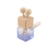 Offre Spéciale noir couleur 8ml bouteille carrée parfum de voiture vide prix de gros logo personnalisé bouteille diffuseur de voiture