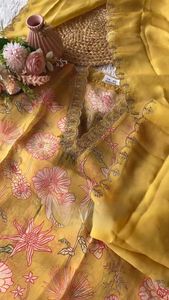 Robes pour femmes Costume droit en rayonne et coton avec Dupatta pour vêtements de fête de l'exportateur et du fabricant indiens - Product Image 6