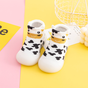 Scarpe per i <span class=keywords><strong>primi</strong></span> <span class=keywords><strong>passi</strong></span> dei bambini, tessuto lavorato a maglia traspirante, vestibilità comoda e traspirante, calzature unisex pratiche per l'uso quotidiano - Product Image 1