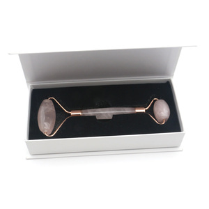 Rouleau de massage facial artisanal en pierre de cristal naturelle pour la santé, vente en gros - Product Image 5