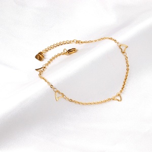 Nouvelle chevillère pour femme en acier inoxydable 316L plaqué or 18 carats avec accessoires en forme de cœur - Product Image 4