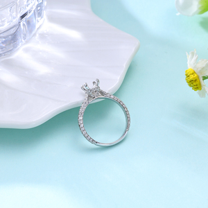Anillo de Compromiso de Lujo para Mujer, Oro Blanco Sólido de 18K, Diamante Natural de Corte Brillante Redondo, Engaste Pavé, Corona Clásica - Product Image 6