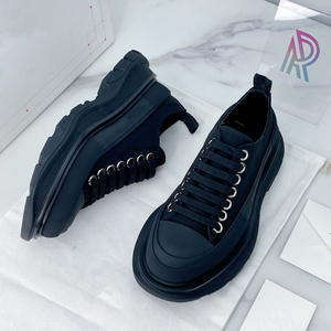 Nueva fábrica que vende al por mayor zapatos deportivos casuales de plataforma para hombre y mujer, de alta calidad, lujosos y a la moda. - Product Image 3